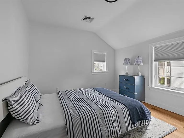 34 E Bowery St — Photo 24