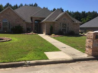 1775 Meadowview Dr, Reno, TX 75462