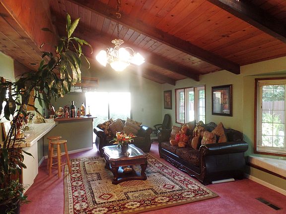 2nd image of 1243 Parkway