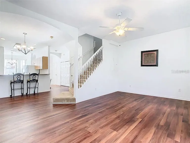 4715 Hemingway House St — Photo 7