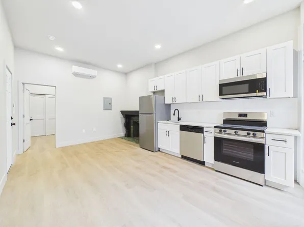 2018 Spring Garden St, Philadelphia, PA 19130