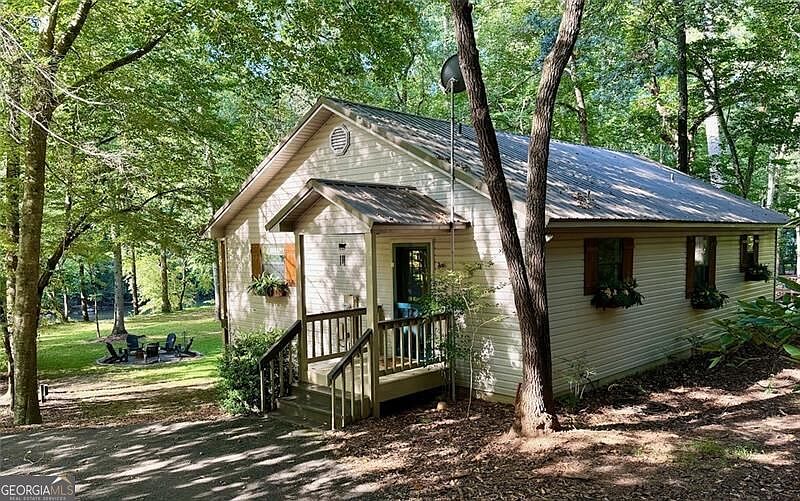 1st image of 22 Noel Ln