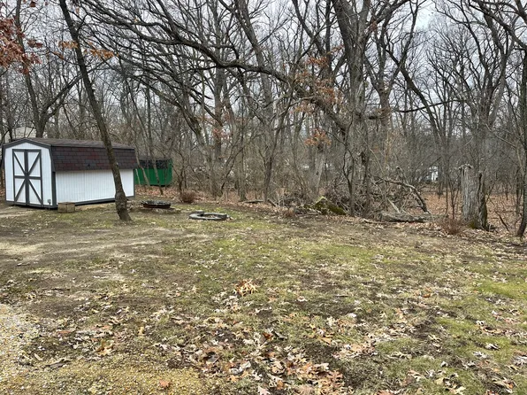 21-103 Woodhaven Lakes, Sublette, IL 61367