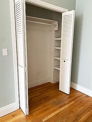3rd image of 207 E 88th St APT 1B