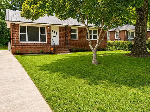 2nd image of 3330 Sharon Dr