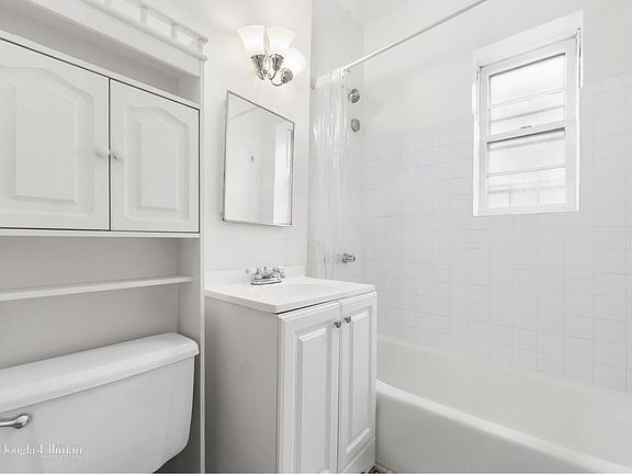 5th image of 234 E 14th St APT 6E