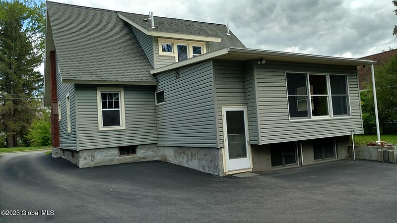 3rd image of 259 Vley Road