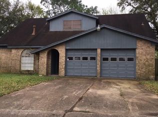 4035 Willowind Dr, Pasadena, TX 77504