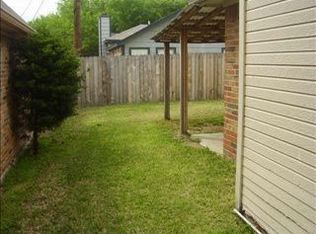 253 Lydia Cir, Irving, TX 75060