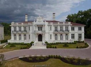 9411 Newbridge Dr, Potomac, MD 20854