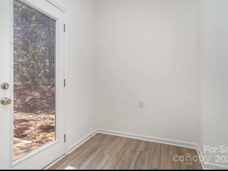 1812 Purser Dr — Photo 18
