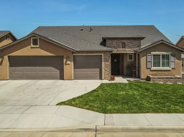 716 Jade Court, Dinuba, CA 93618