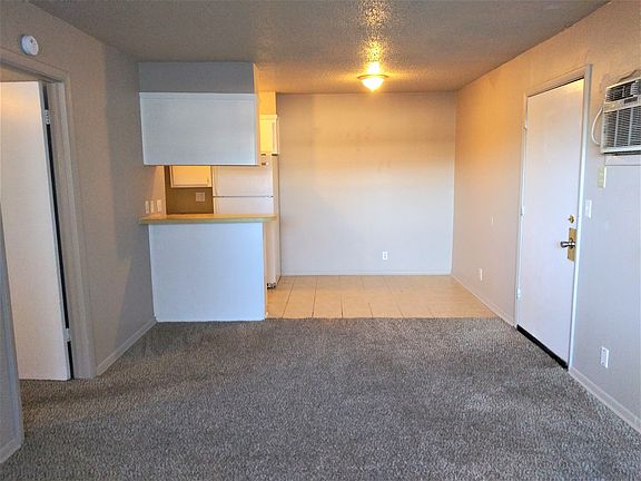 4th image of 430 E Tonhawa St APT 7