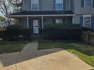 1009 Nelson Ct NE, Leesburg, VA 20176
