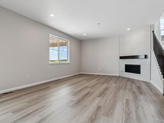 4th image of 903 W Witherspoon Drive