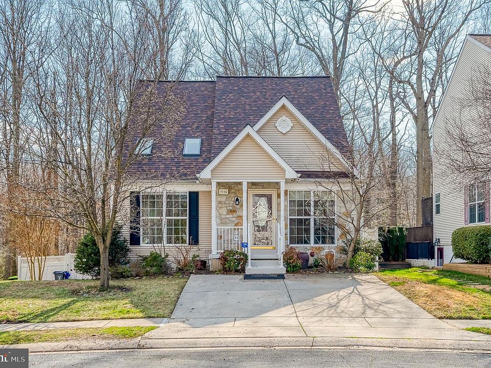 1st image of 1114 E Viking Ct
