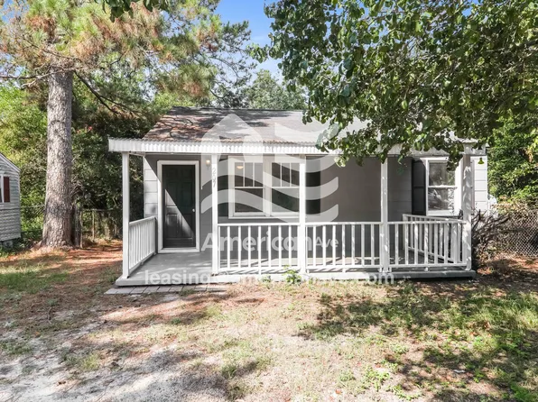 207 Branham St, West Columbia, SC 29169