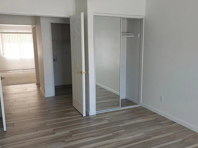 79315 Desert Wind Ct — Photo 16