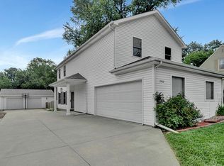 2920 S 40th St, Lincoln, NE 68506