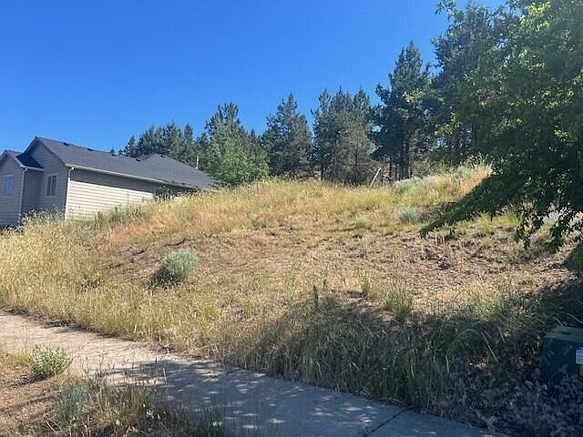 1st image of 1415 Red Bud Dr