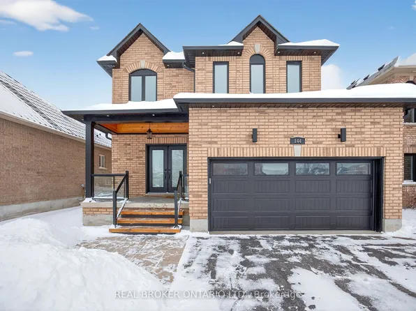 144 Sovereigns Gate, Barrie, ON L4M 0A3