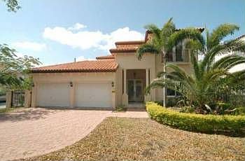 1st image of 210 Camilo Ave