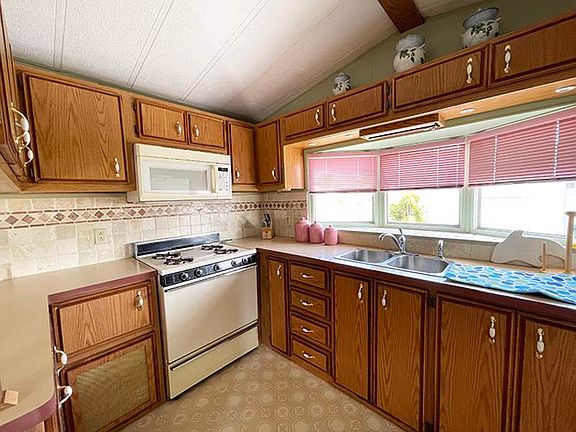 3rd image of 25501 Trost Blvd #3-46