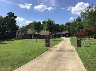 5101 Scottsville Rd, Marshall, TX 75672