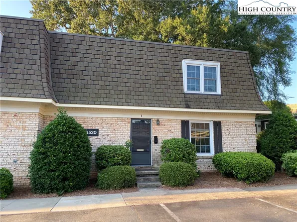 3520 Colony Road #I, Charlotte, NC 28211