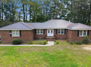 2453 Pennant Dr, Greenville, NC 27834