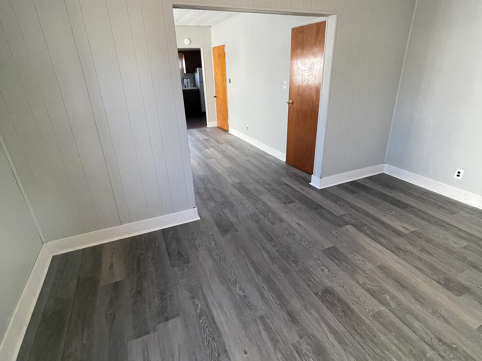 2 bed, 1017 sqft, $1,925 — Photo 3