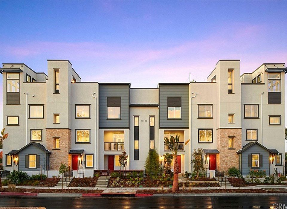 1st image of 781 Mosaic St