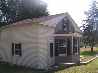 96 Rochester Hill Rd, Rochester, NH 03867