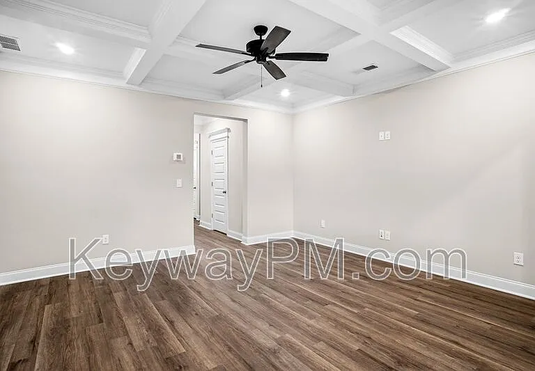 2099 Denmark Ave SE — Photo 7