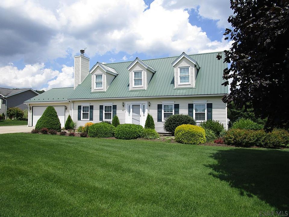 1st image of 612 White Oak St
