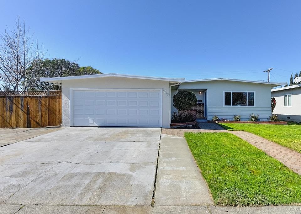 1st image of 1719 San Diego St