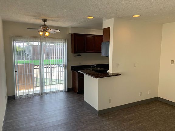 3rd image of 12236 Pacific Ave APT 7