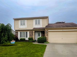 24825 Timber Ridge Trl, Brownstown, MI 48134