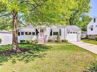 1251 Bakewell Dr, Saint Louis, MO 63137