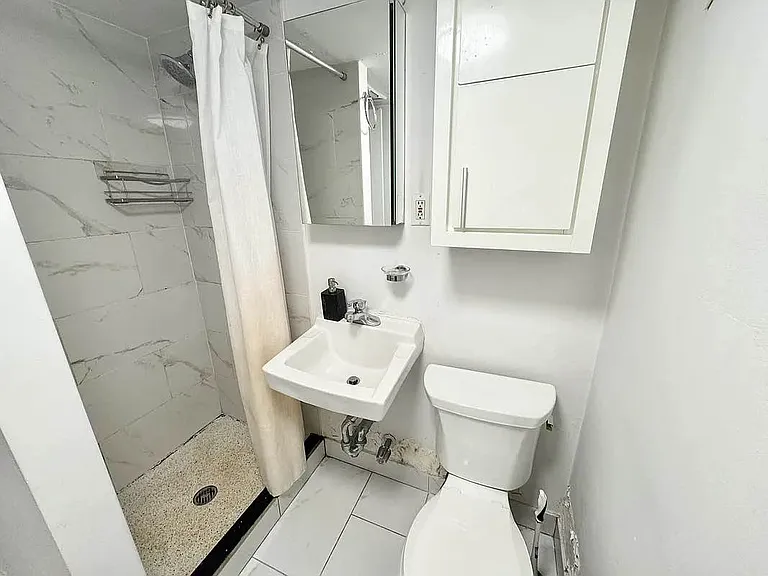 23 Leroy St #EBASE — Photo 6