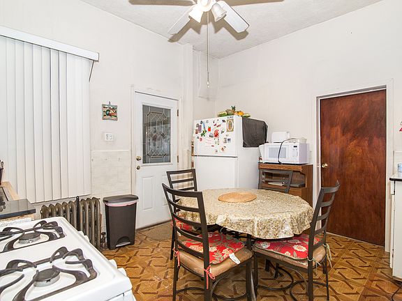 5th image of 1840 S Ashland Ave