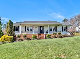 117 Baymeadow Ln, Vinton, VA 24179