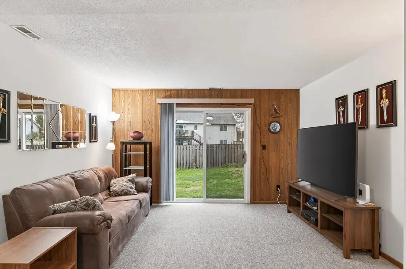 2 bed, 1100 sqft, $1,800 — Photo 4
