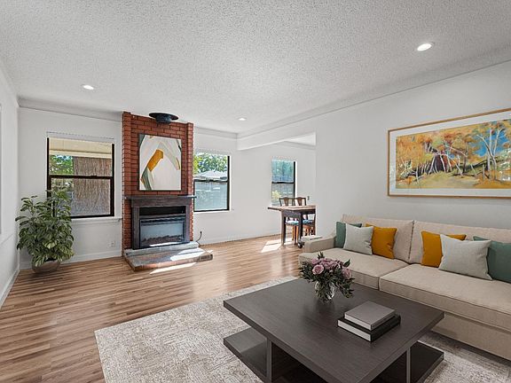 5th image of 205 Washington Avenue