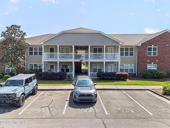 2nd image of 4409 Jay Bird Circle Unit 202