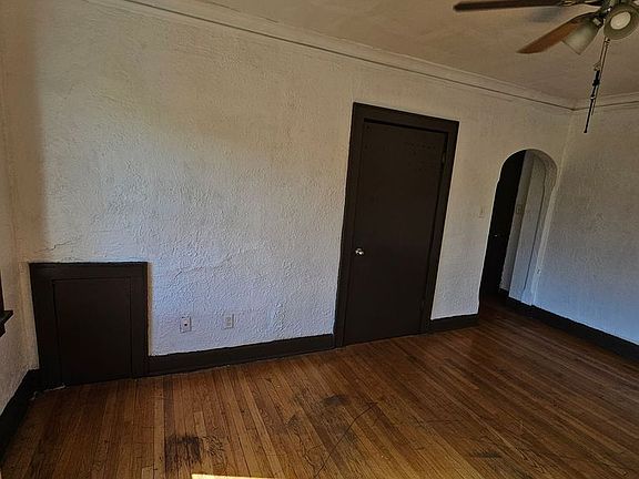 4th image of 3056 N Palmer St APT 16