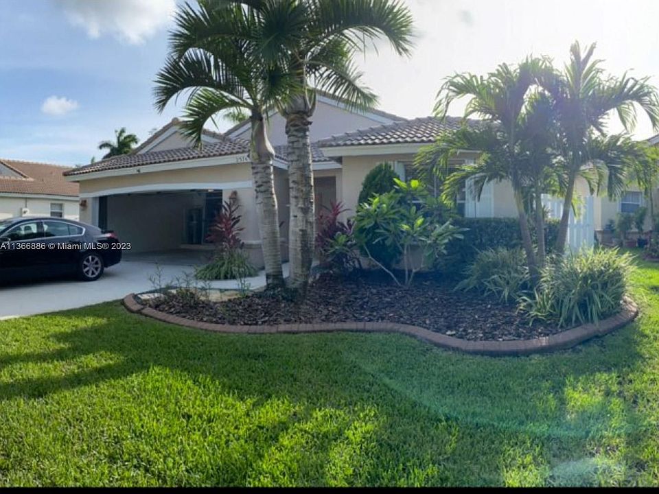 1st image of 2374 NW 184th Ter