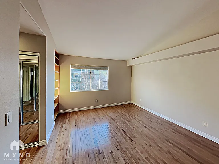 5117 Renaissance Ave #C — Photo 20