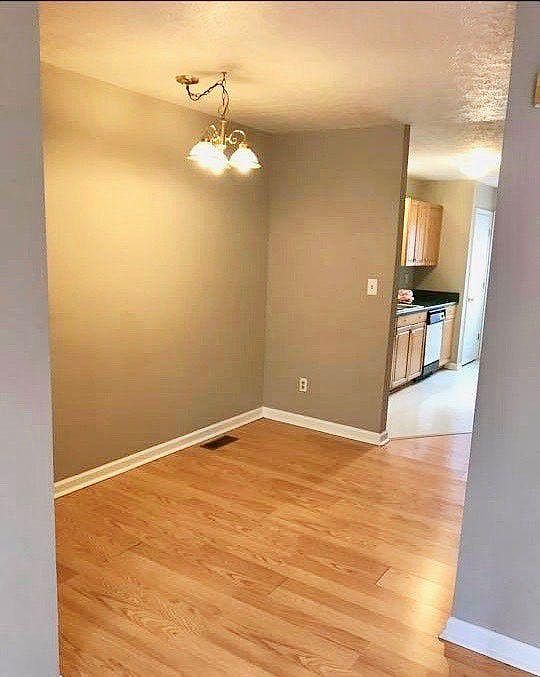 1st image of 220 Amy Ave #A