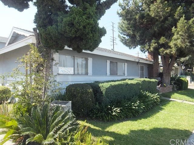 1st image of 15825 S Myrtle Ave